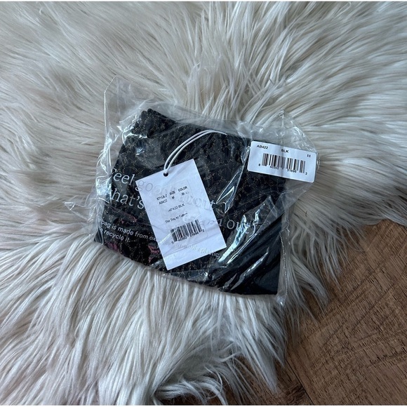 ANDIE The Tropez Bottom In Black Jacquard - Picture 3 of 4